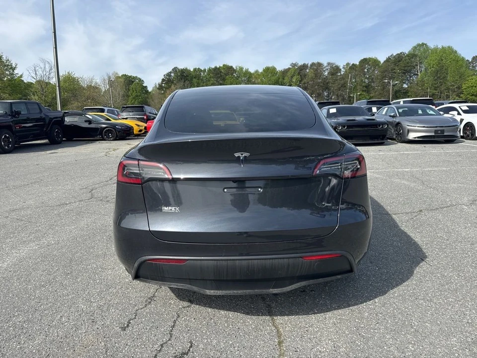 2024 Tesla Model Y - Image 4 of 21