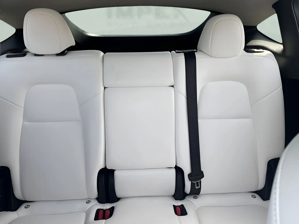 2024 Tesla Model Y - Image 12 of 21