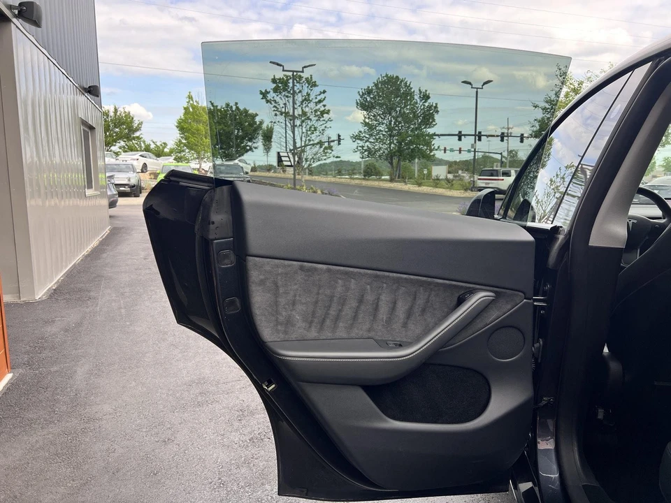 2024 Tesla Model Y - Image 7 of 16