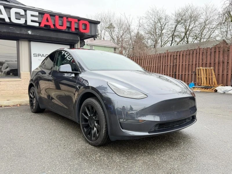 2024 Tesla Model Y - Image 3 of 12