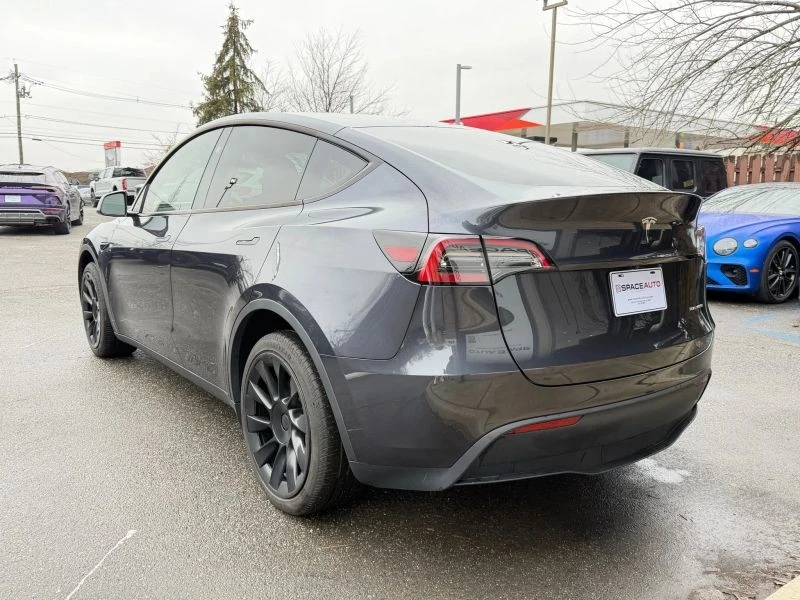 2024 Tesla Model Y - Image 7 of 12
