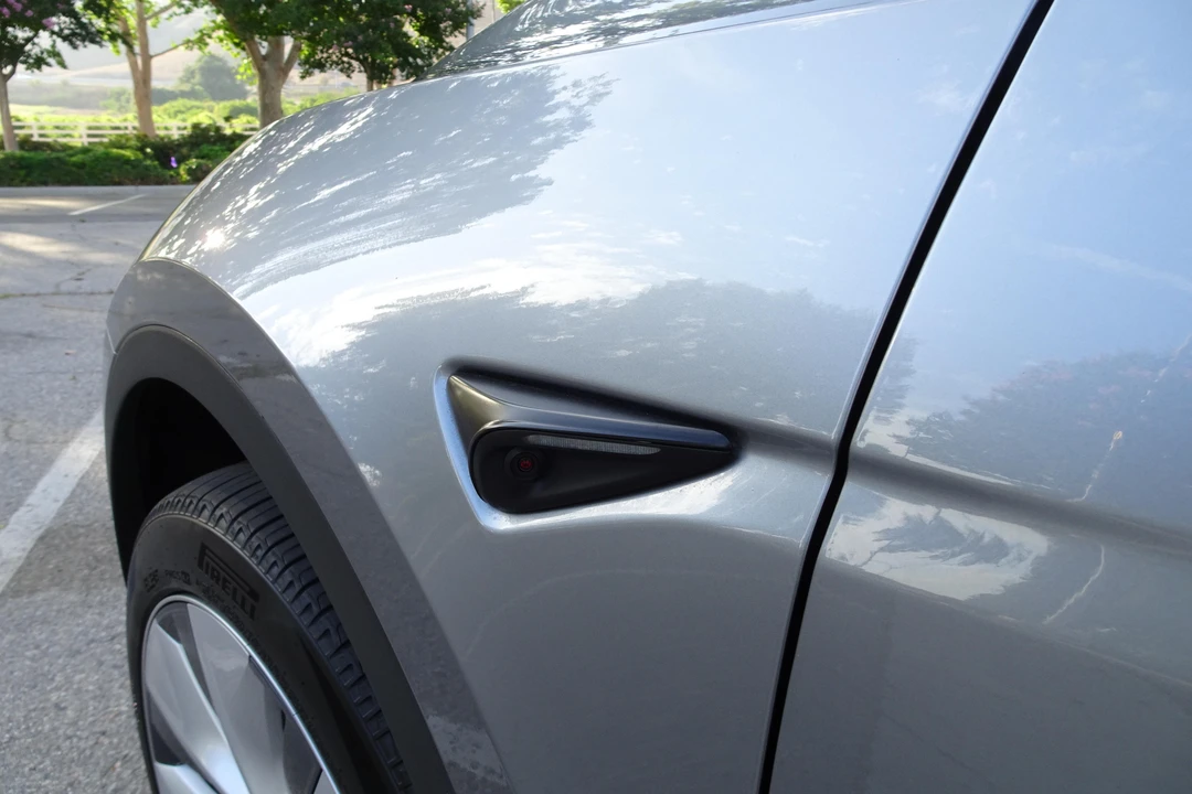 2024 Tesla Model Y - Image 26 of 31