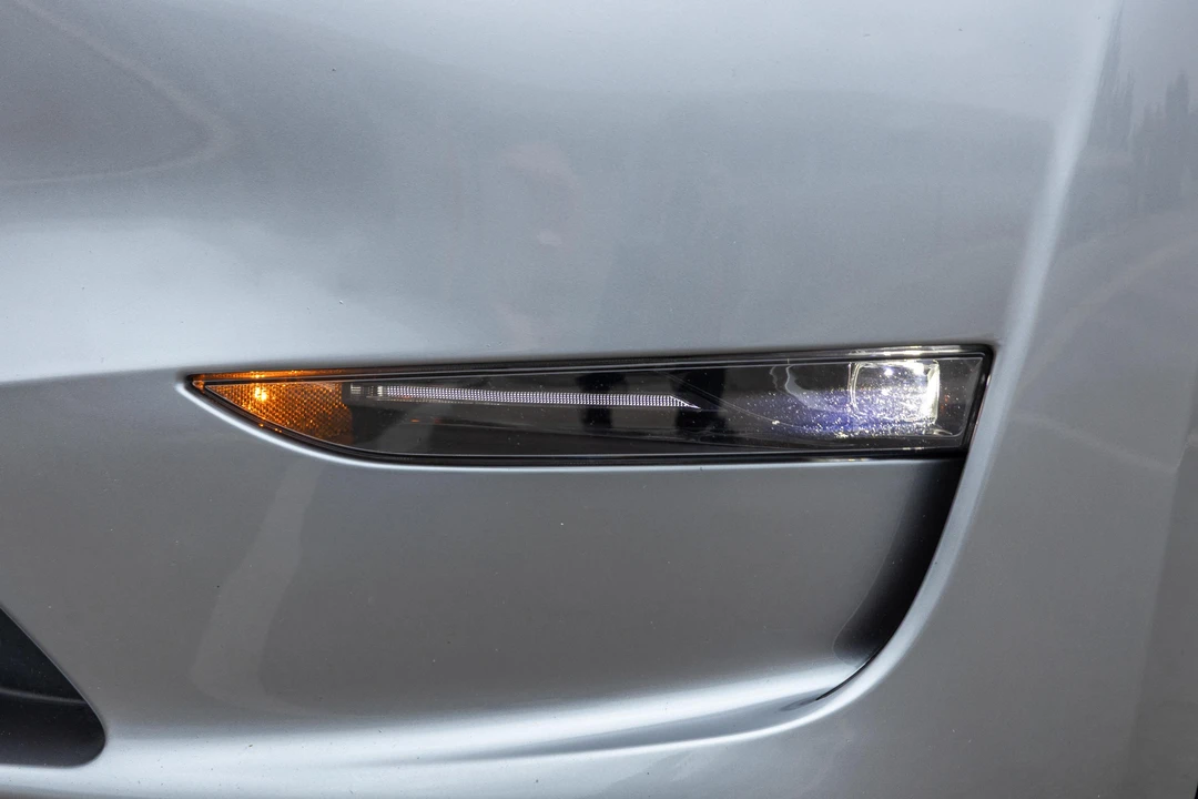 2024 Tesla Model Y - Image 23 of 31