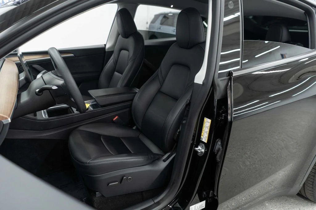2024 Tesla Model Y - Image 10 of 12