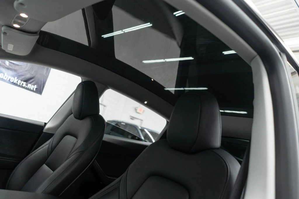 2024 Tesla Model Y - Image 8 of 12