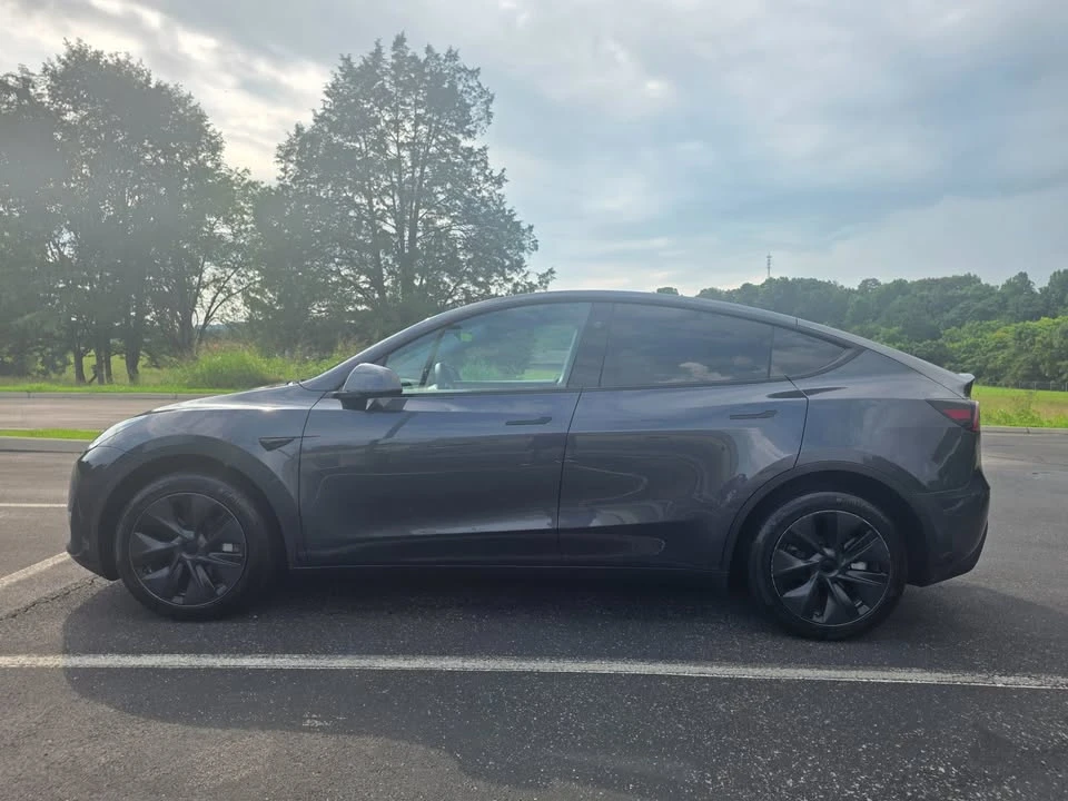 2024 Tesla Model Y - Image 8 of 16