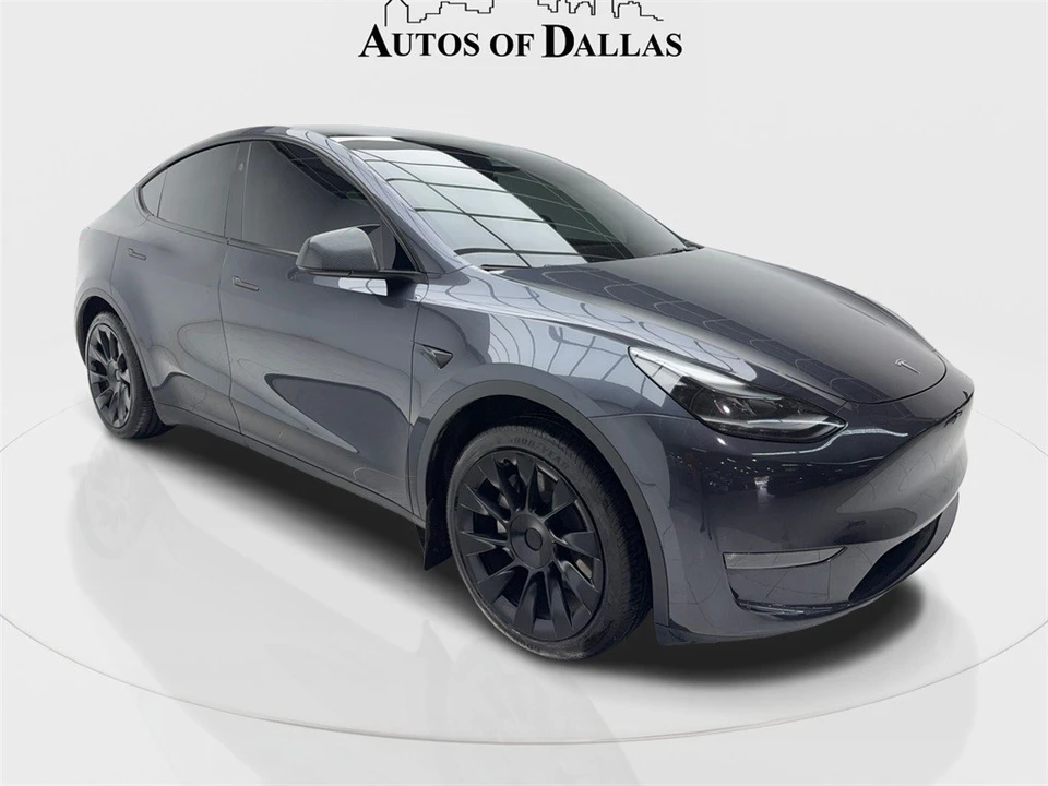 2024 Tesla Model Y - Image 2 of 12