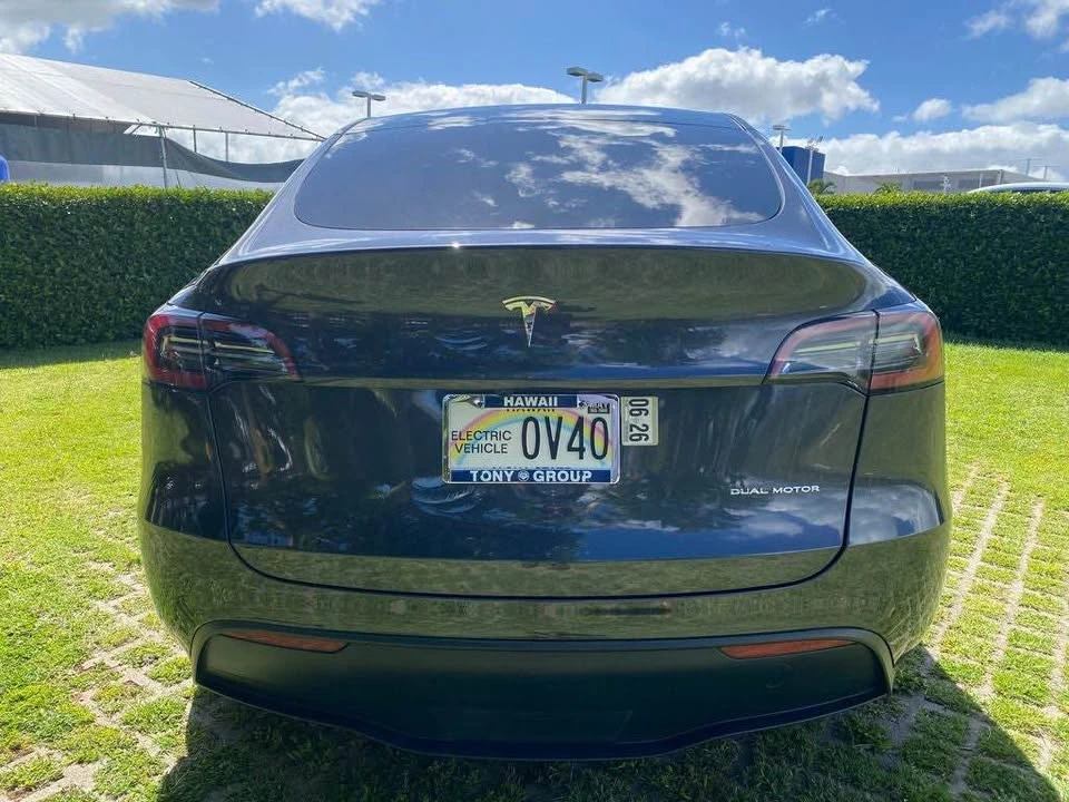 2024 Tesla Model Y - Image 4 of 12
