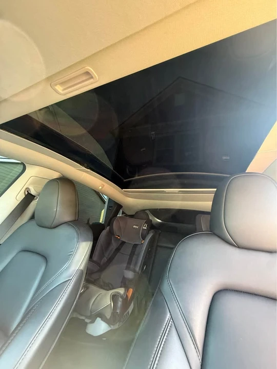 2024 Tesla Model Y - Image 10 of 12