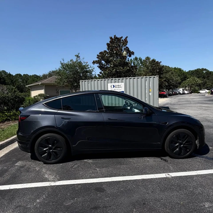 2024 Tesla Model Y - Image 4 of 14