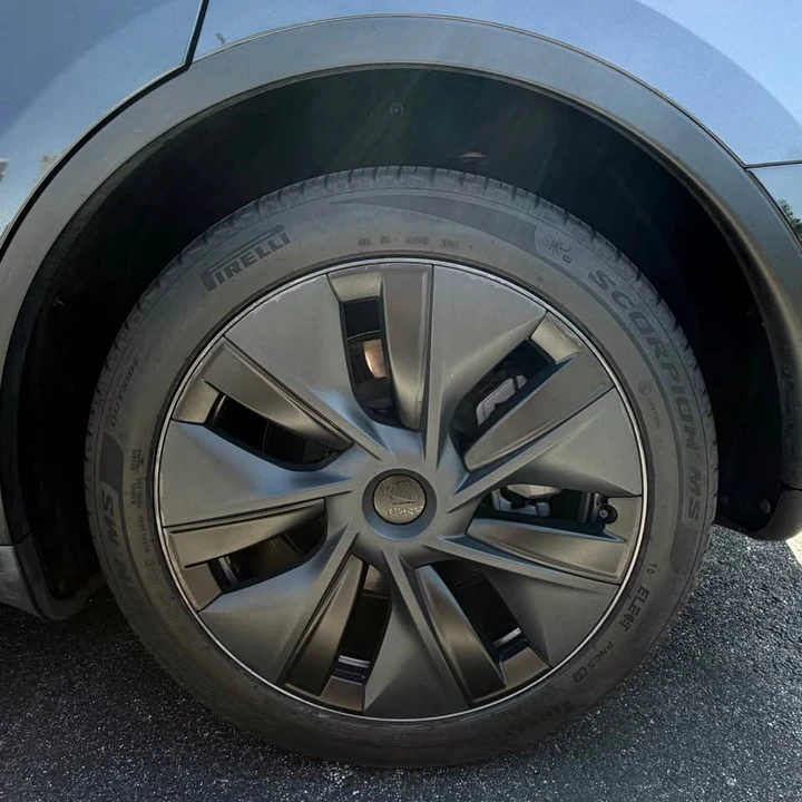 2024 Tesla Model Y - Image 8 of 14