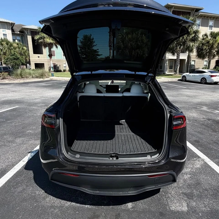 2024 Tesla Model Y - Image 6 of 14