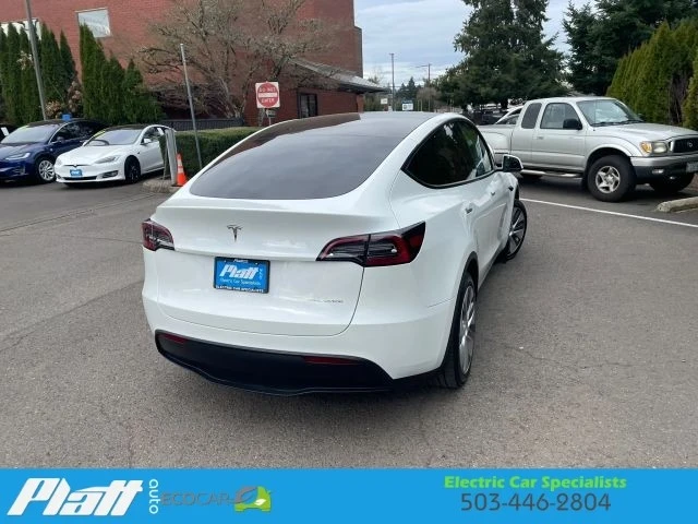 2024 Tesla Model Y - Image 10 of 21