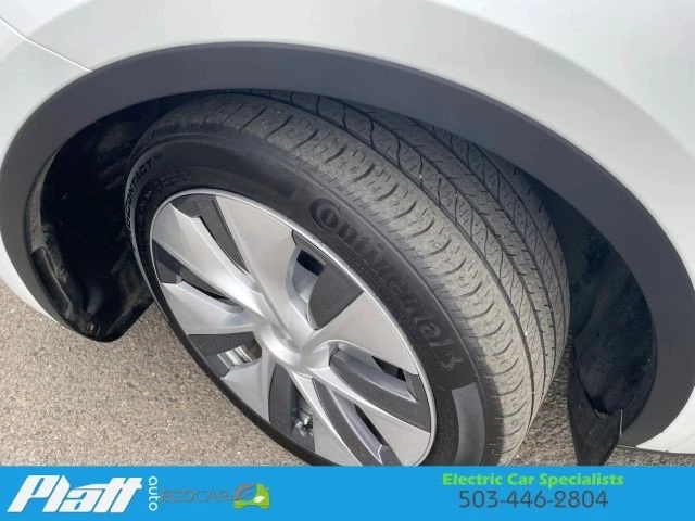 2024 Tesla Model Y - Image 19 of 21
