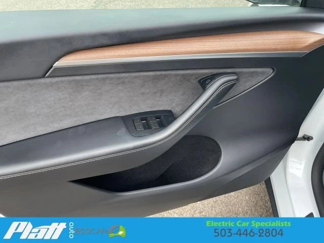 2024 Tesla Model Y - Image 20 of 21