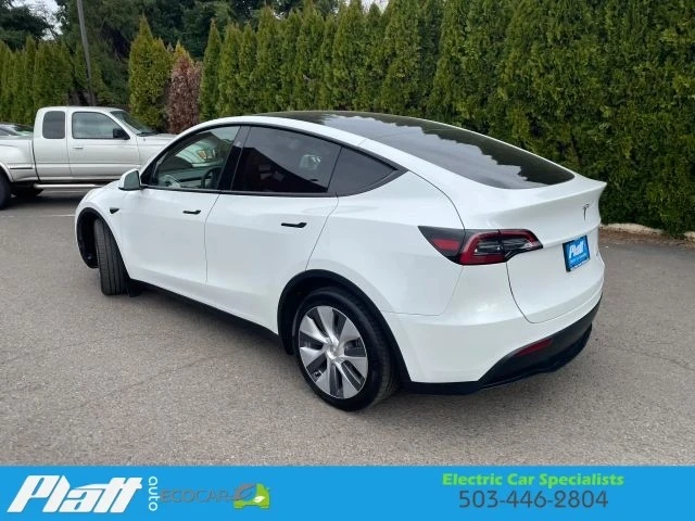 2024 Tesla Model Y - Image 7 of 21