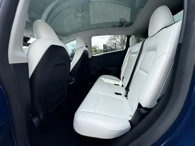 2024 Tesla Model Y - Image 15 of 21