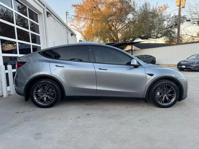 2024 Tesla Model Y - Image 21 of 21