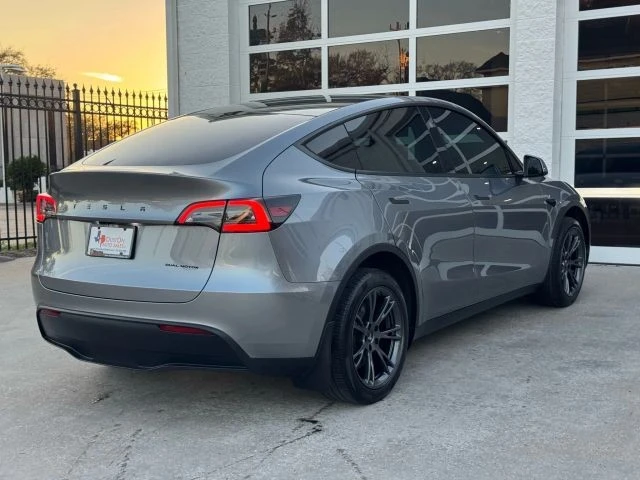 2024 Tesla Model Y - Image 16 of 21