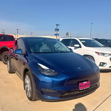 2024 Tesla Model Y Long Range Sport Utility 4D