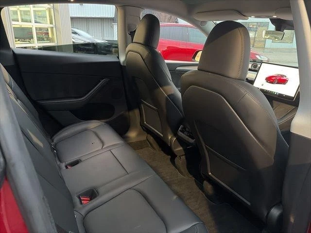 2024 Tesla Model Y Performance - Image 19 of 21