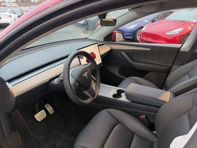 2024 Tesla Model Y Performance - Image 12 of 21