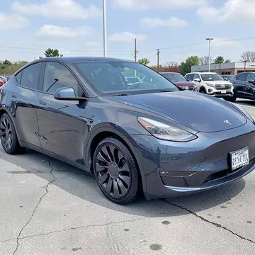 2024 Tesla Model Y Performance