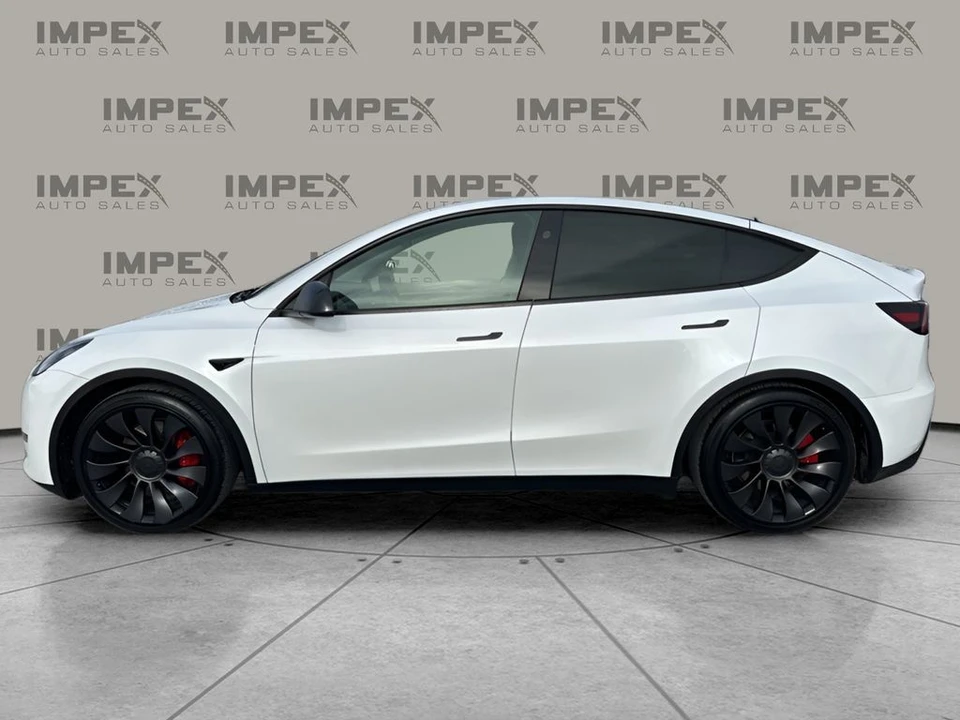 2024 Tesla Model Y Performance - Image 2 of 12