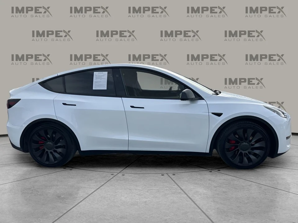 2024 Tesla Model Y Performance - Image 6 of 12