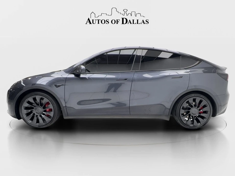 2024 Tesla Model Y Performance - Image 5 of 21