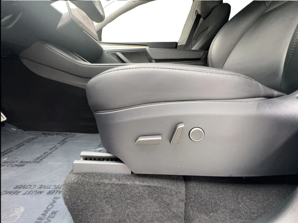 2024 Tesla Model Y Performance - Image 20 of 21