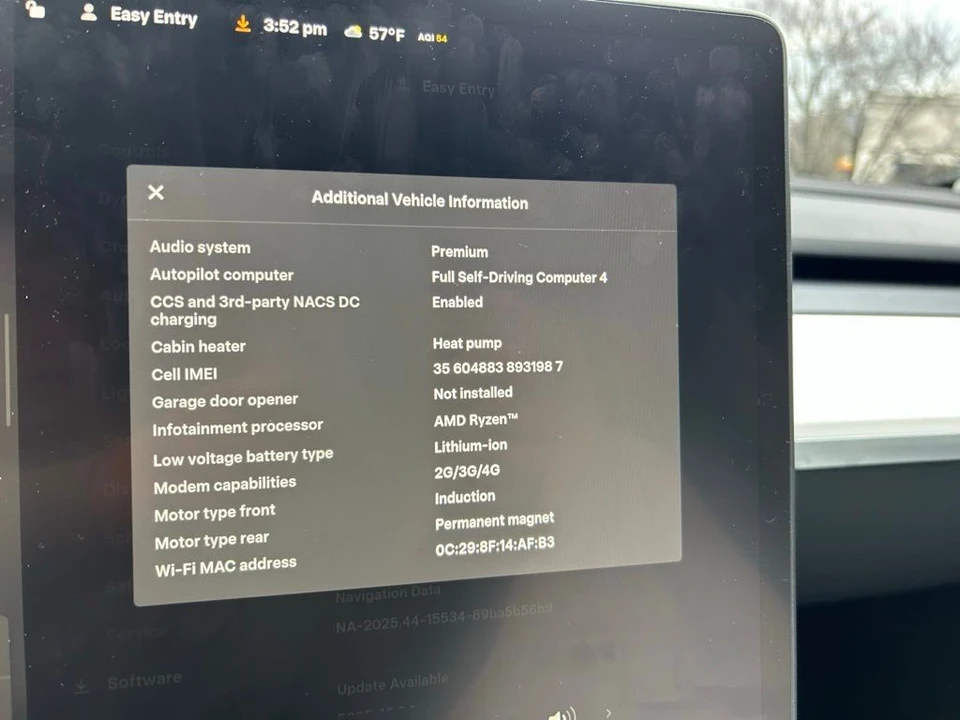 2024 Tesla Model Y Performance - Image 17 of 17