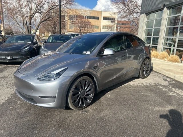 2024 Tesla Model Y Performance - Image 4 of 21