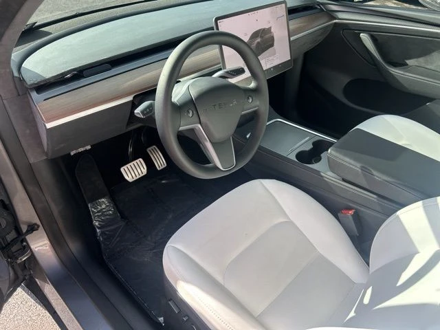 2024 Tesla Model Y Performance - Image 12 of 21