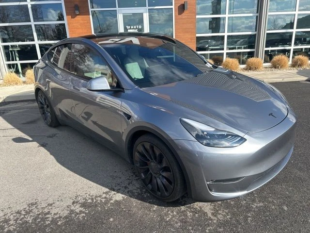 2024 Tesla Model Y Performance - Image 2 of 21