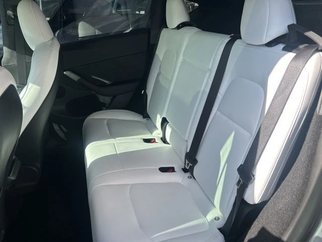 2024 Tesla Model Y Performance - Image 16 of 21