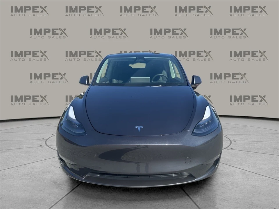2024 Tesla Model Y Performance - Image 8 of 12