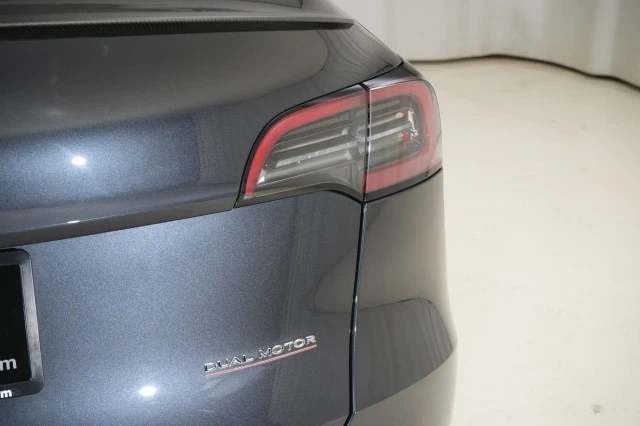 2024 Tesla Model Y Performance - Image 20 of 21