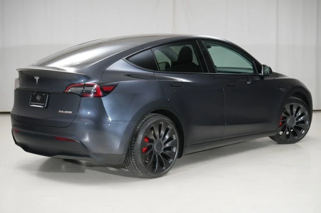 2024 Tesla Model Y Performance - Image 15 of 21