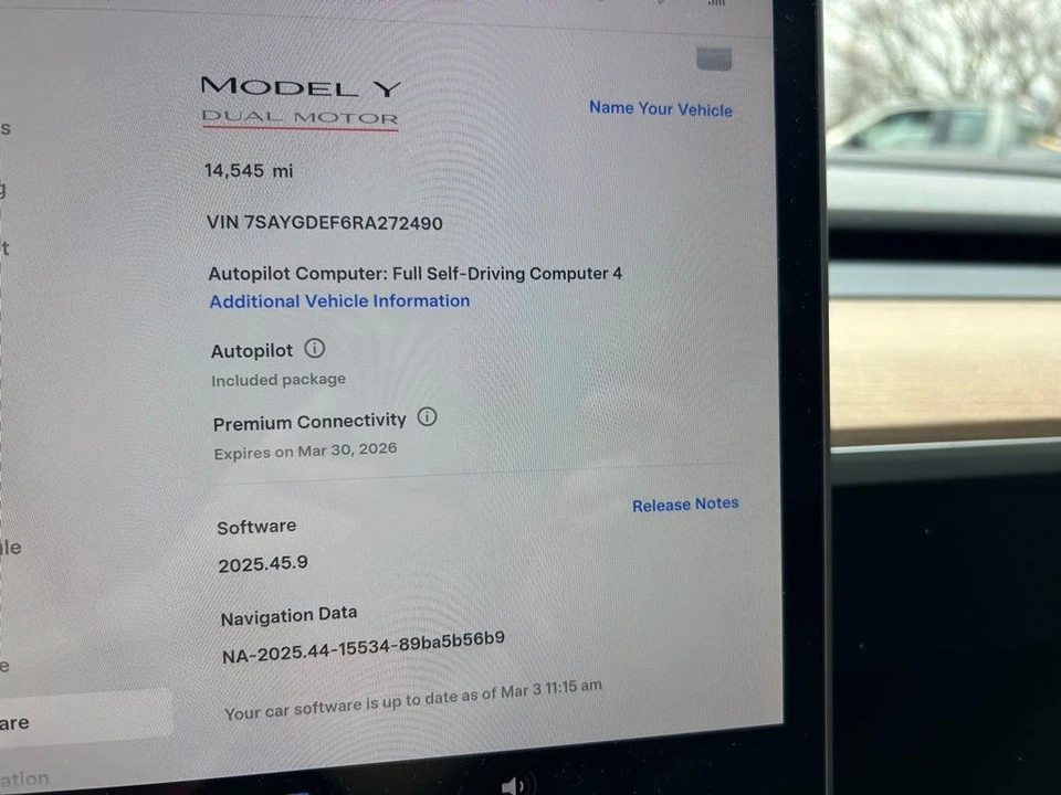 2024 Tesla Model Y Performance - Image 14 of 15