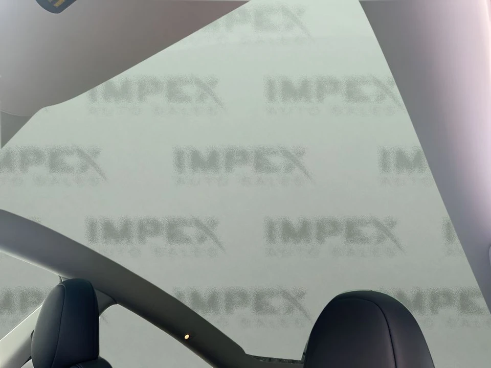 2024 Tesla Model Y Performance - Image 11 of 12