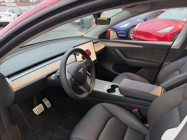 2024 Tesla Model Y Performance - Image 12 of 21