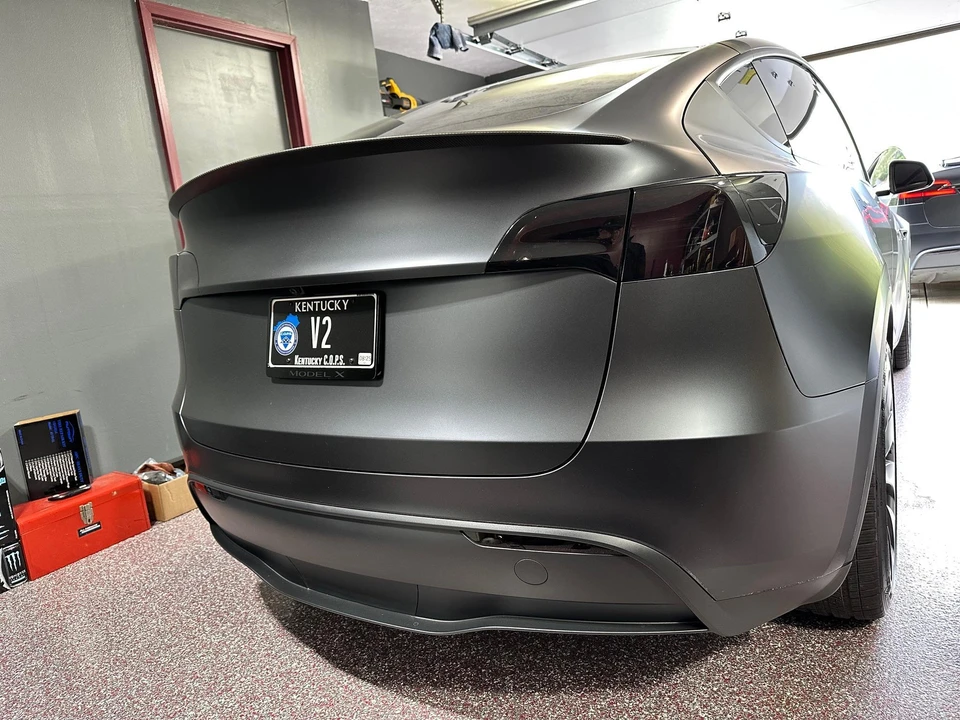 2024 Tesla Model Y Performance - Image 13 of 31