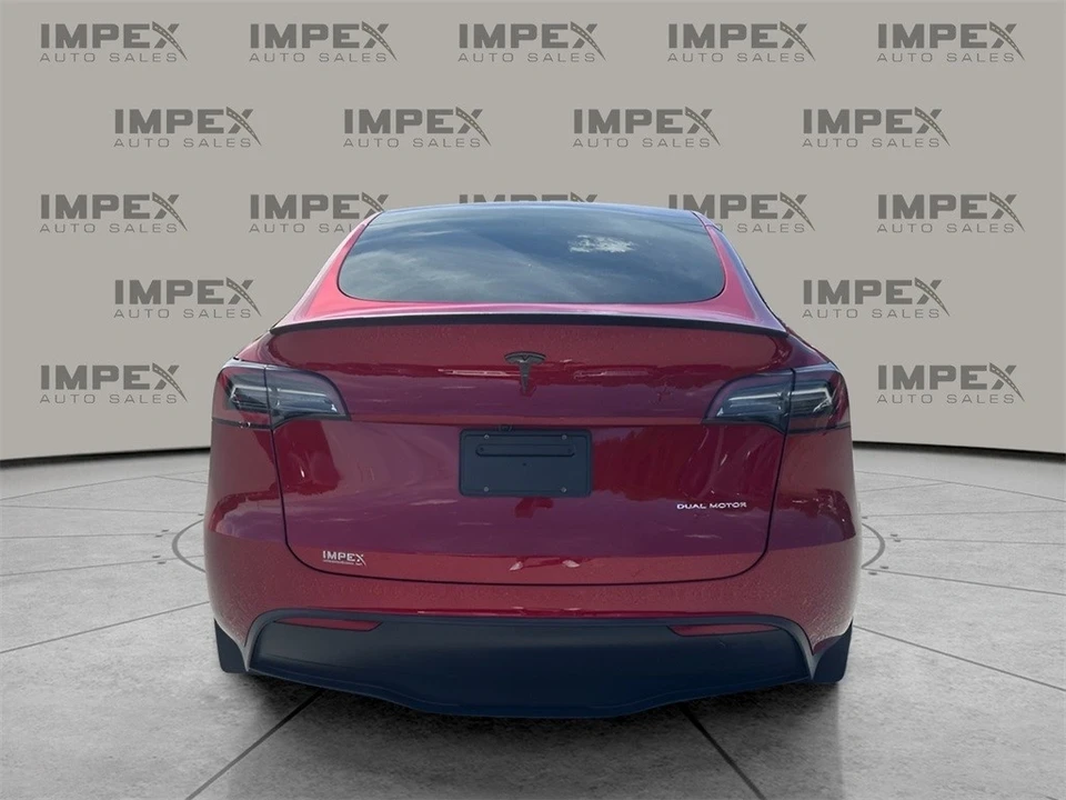 2024 Tesla Model Y Performance - Image 4 of 12