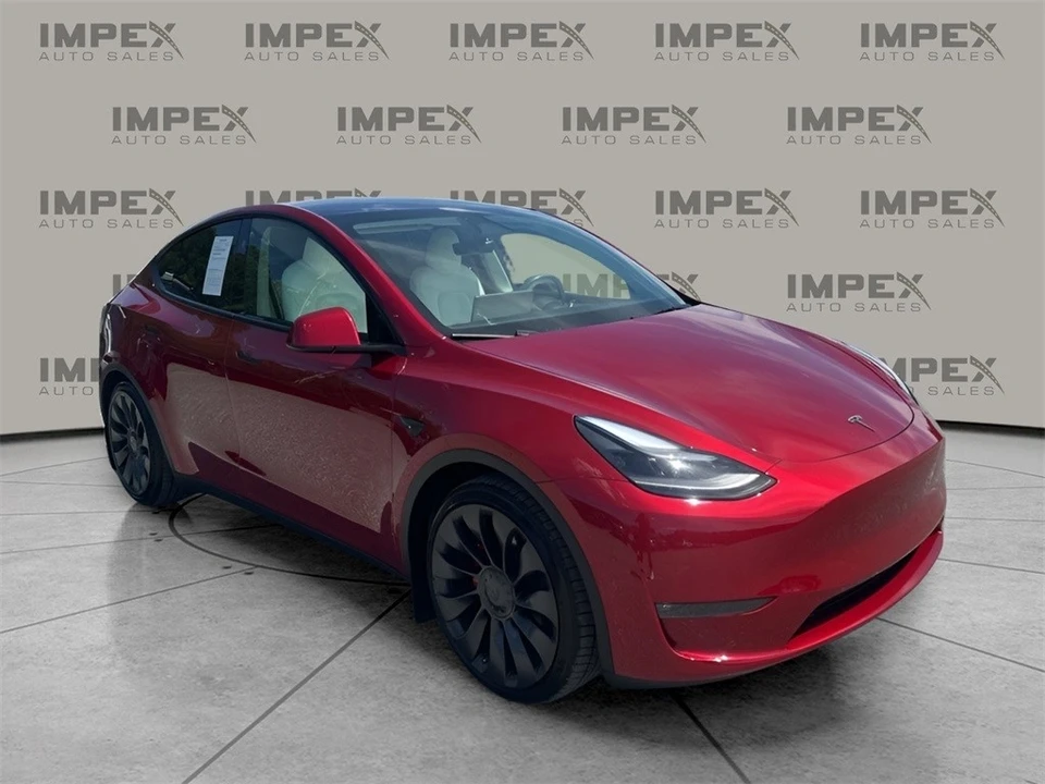 2024 Tesla Model Y Performance - Image 7 of 12