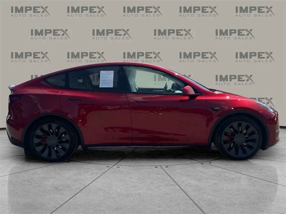 2024 Tesla Model Y Performance - Image 6 of 12