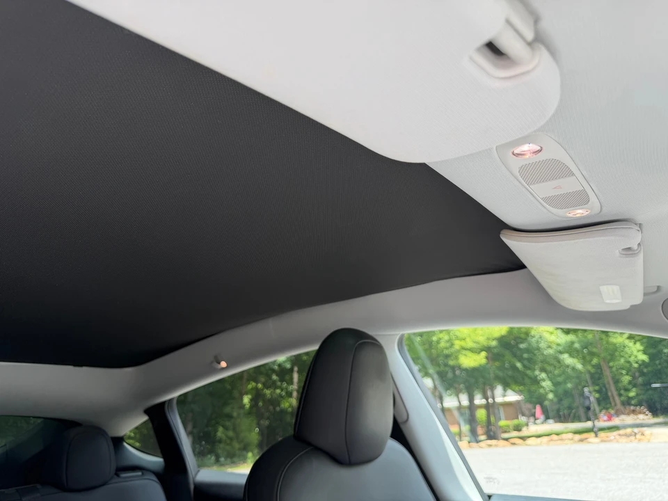 2024 Tesla Model Y Performance - Image 24 of 31