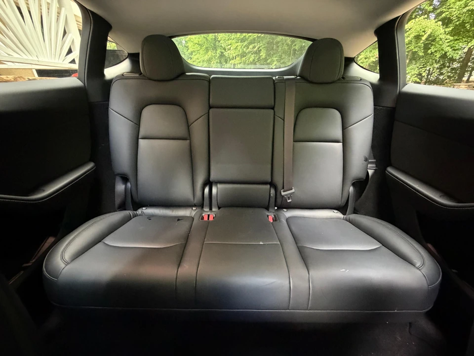 2024 Tesla Model Y Performance - Image 18 of 31