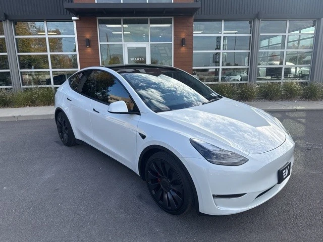 2024 Tesla Model Y Performance - Image 2 of 21