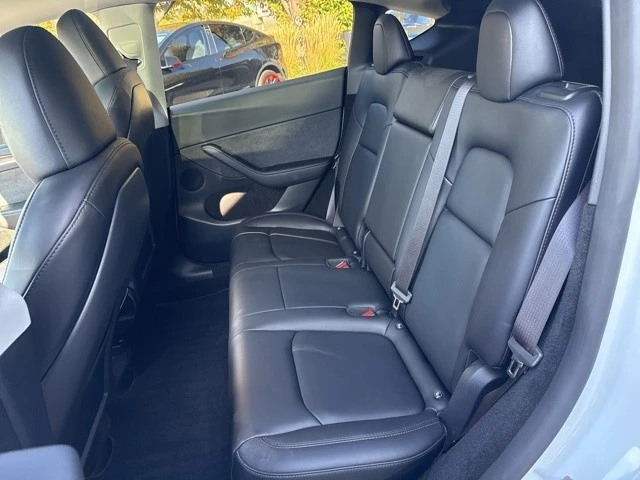2024 Tesla Model Y Performance - Image 16 of 21